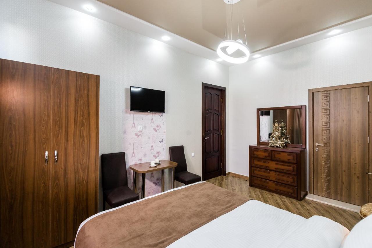 George Hotel Тбилиси Экстерьер фото