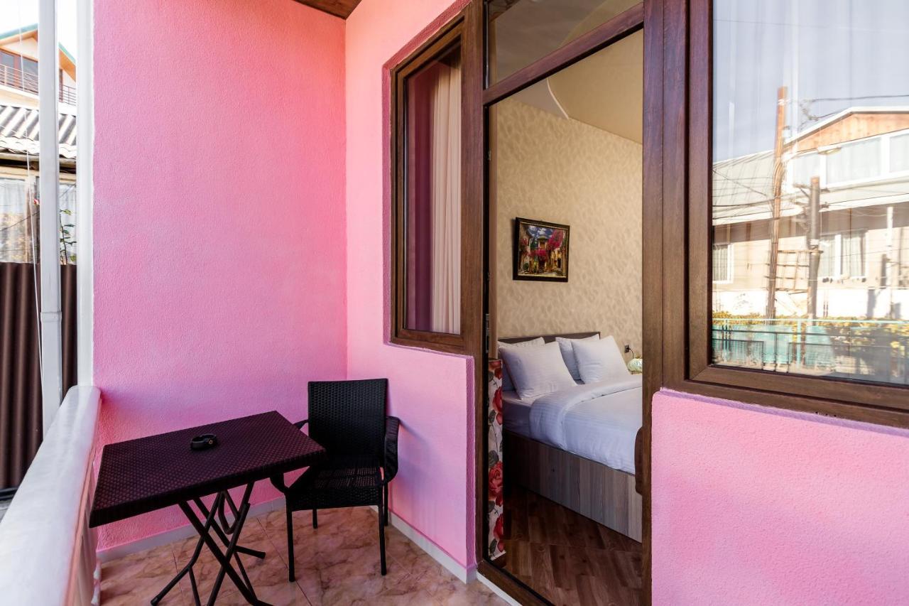 George Hotel Тбилиси Экстерьер фото